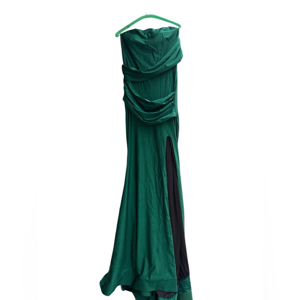 JESSICA ANGEL DRESS Let the graceful silhouette and attention - Picture 4 of 12